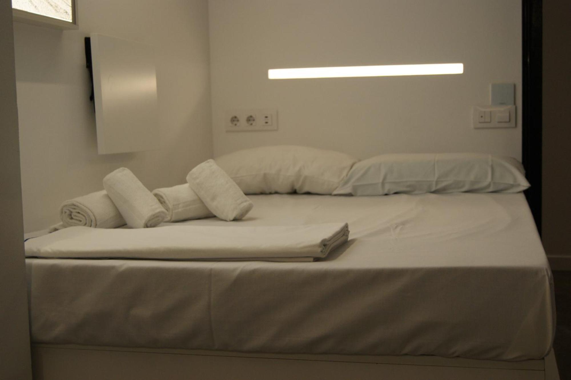 M Pods Malaga Hotel Exterior photo